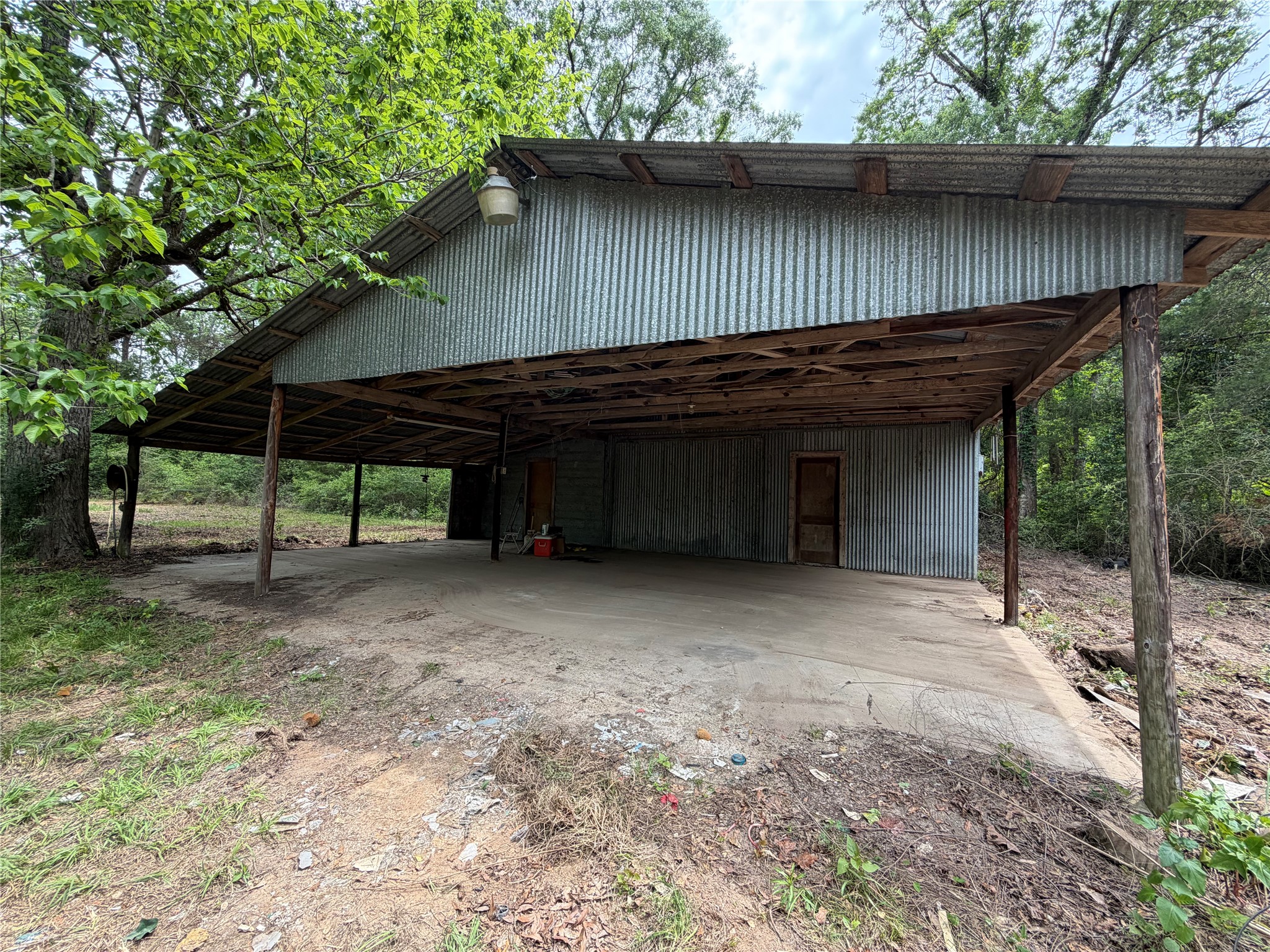 4831 Menard Chapel Road Property Photo 5