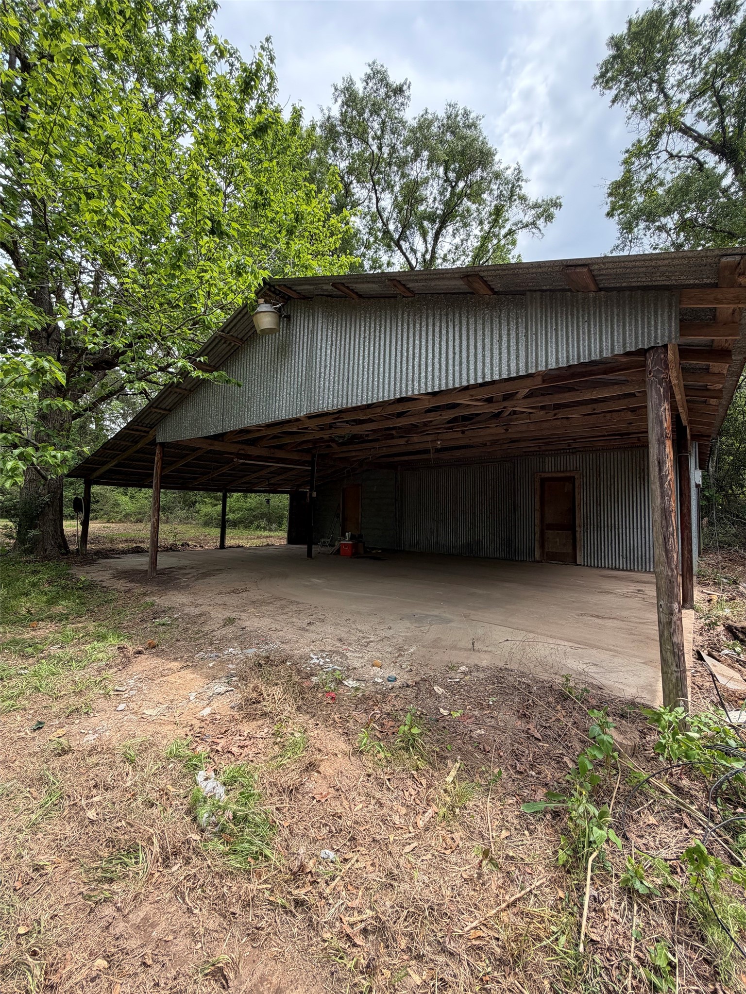 4831 Menard Chapel Road Property Photo 6