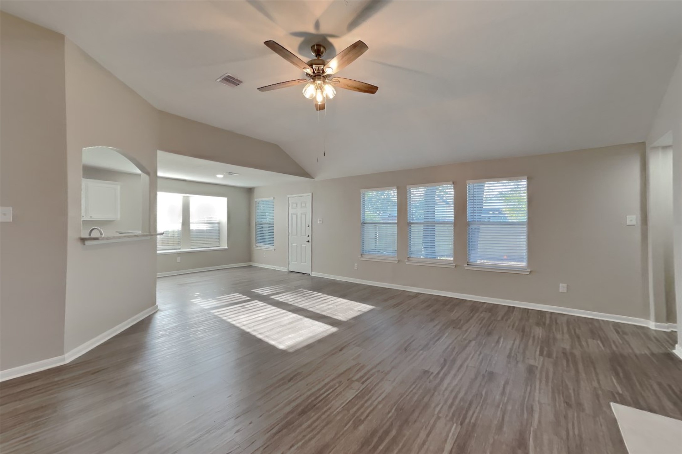 10 Wimberly Way Property Photo 3
