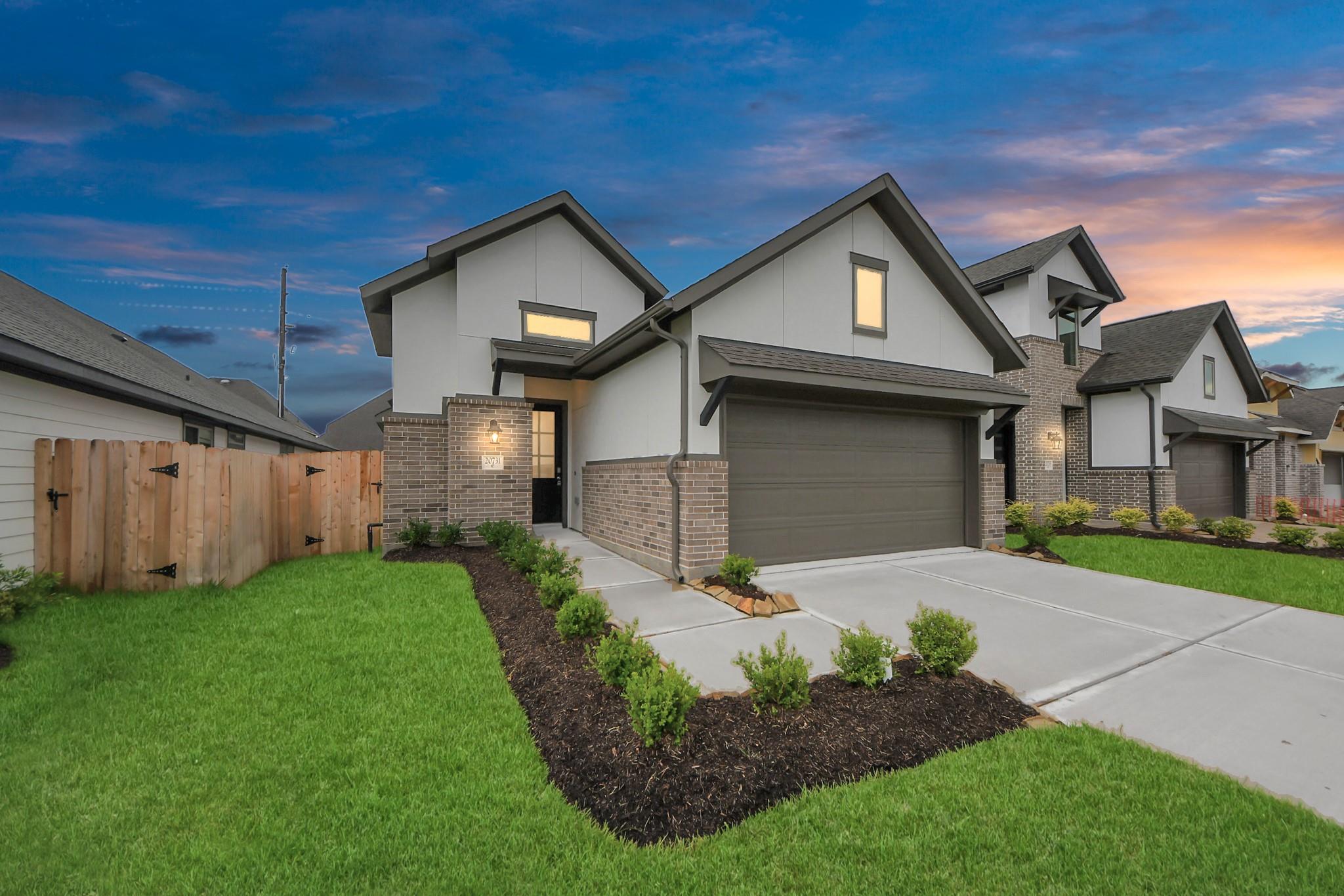 20731 Sunseed Drive Property Photo 1