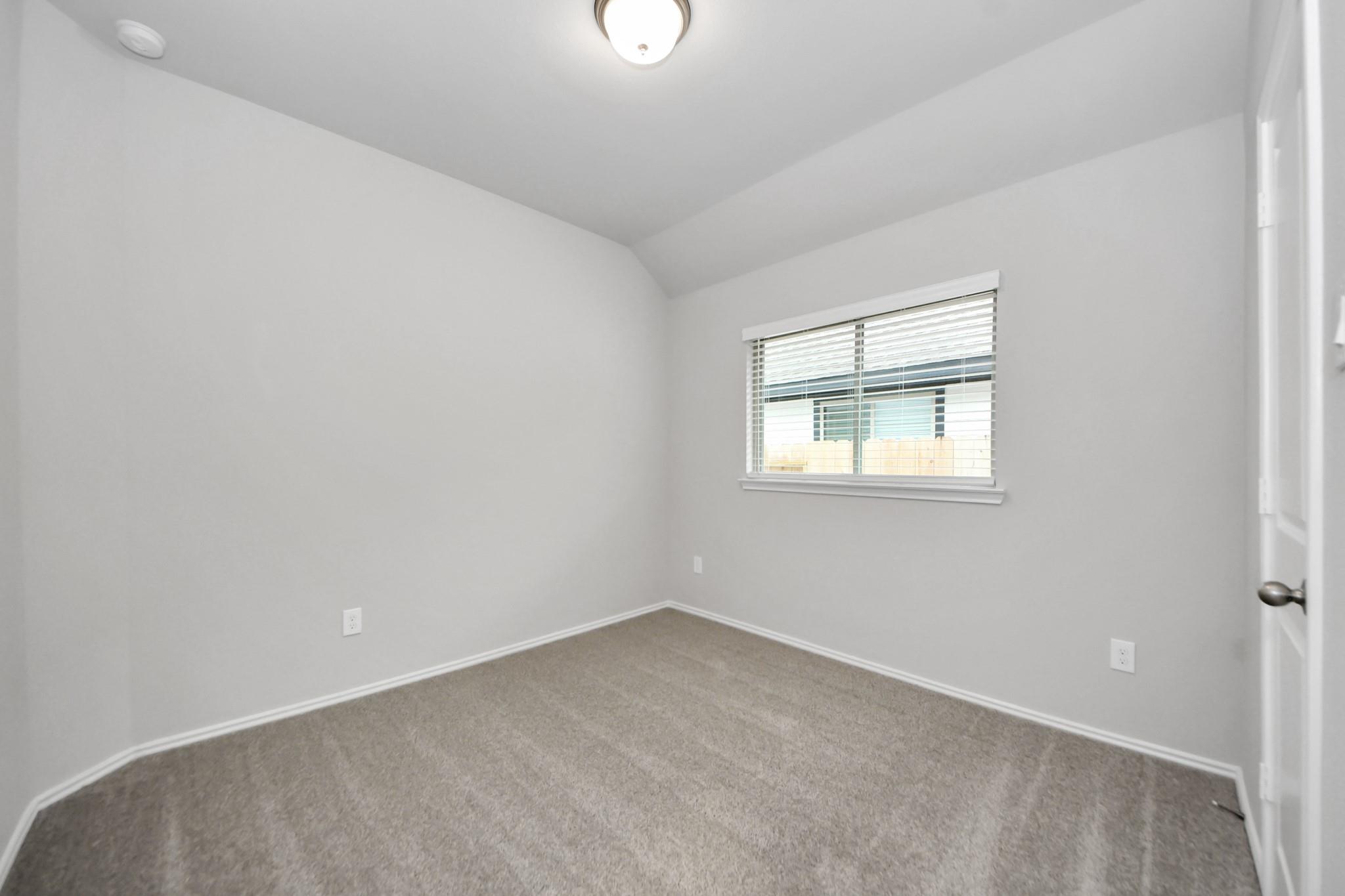 20731 Sunseed Drive Property Photo 5