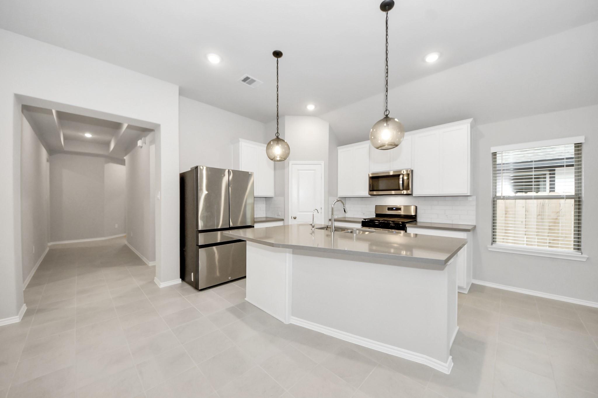 20731 Sunseed Drive Property Photo 8