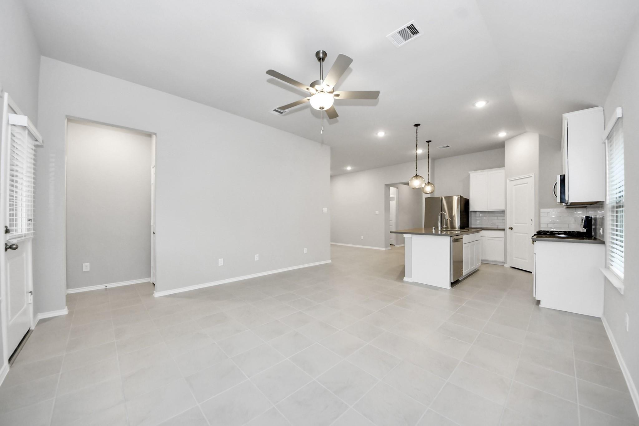 20731 Sunseed Drive Property Photo 20