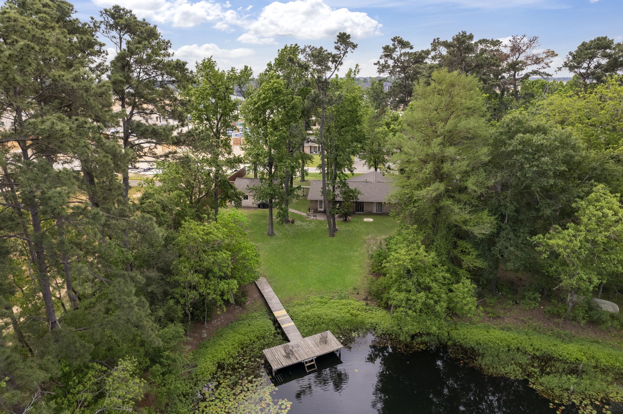 2902 Rainwood Street Property Photo