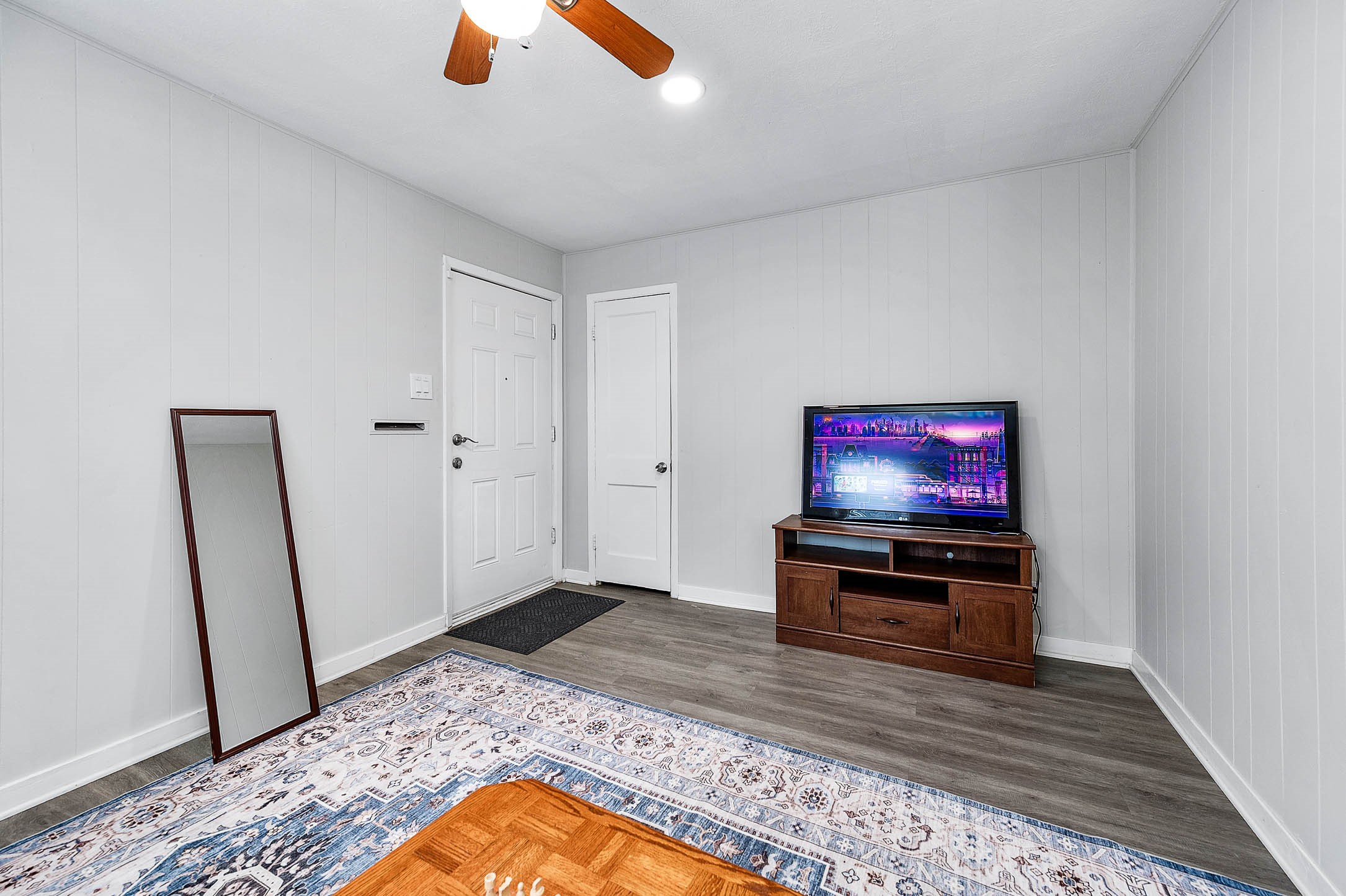218 Hoffman Street A Property Photo 6