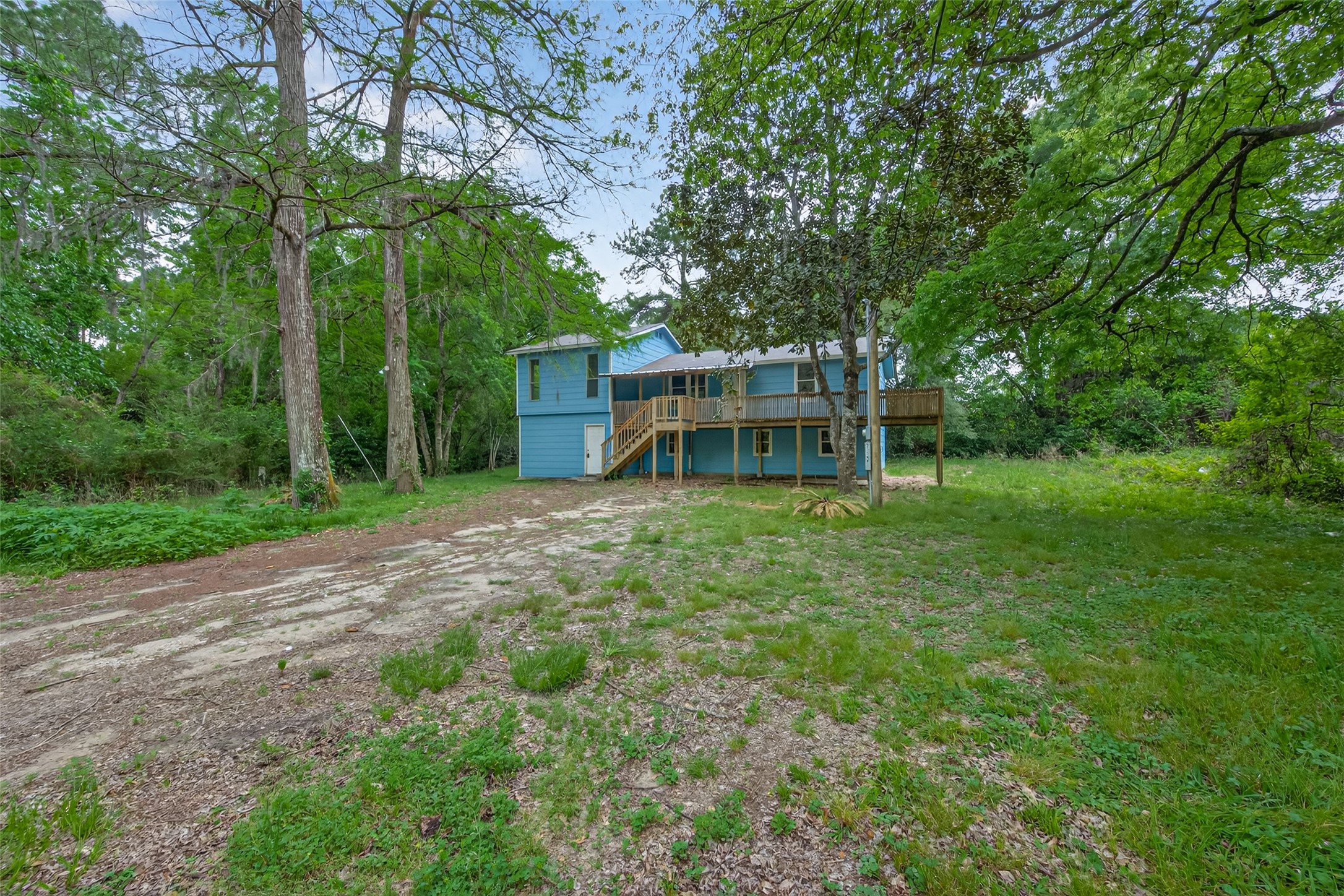 21146 Caney Drive Property Photo 6