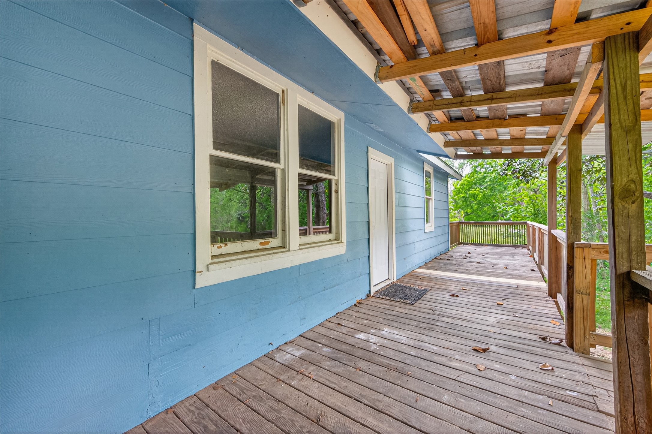 21146 Caney Drive Property Photo 9