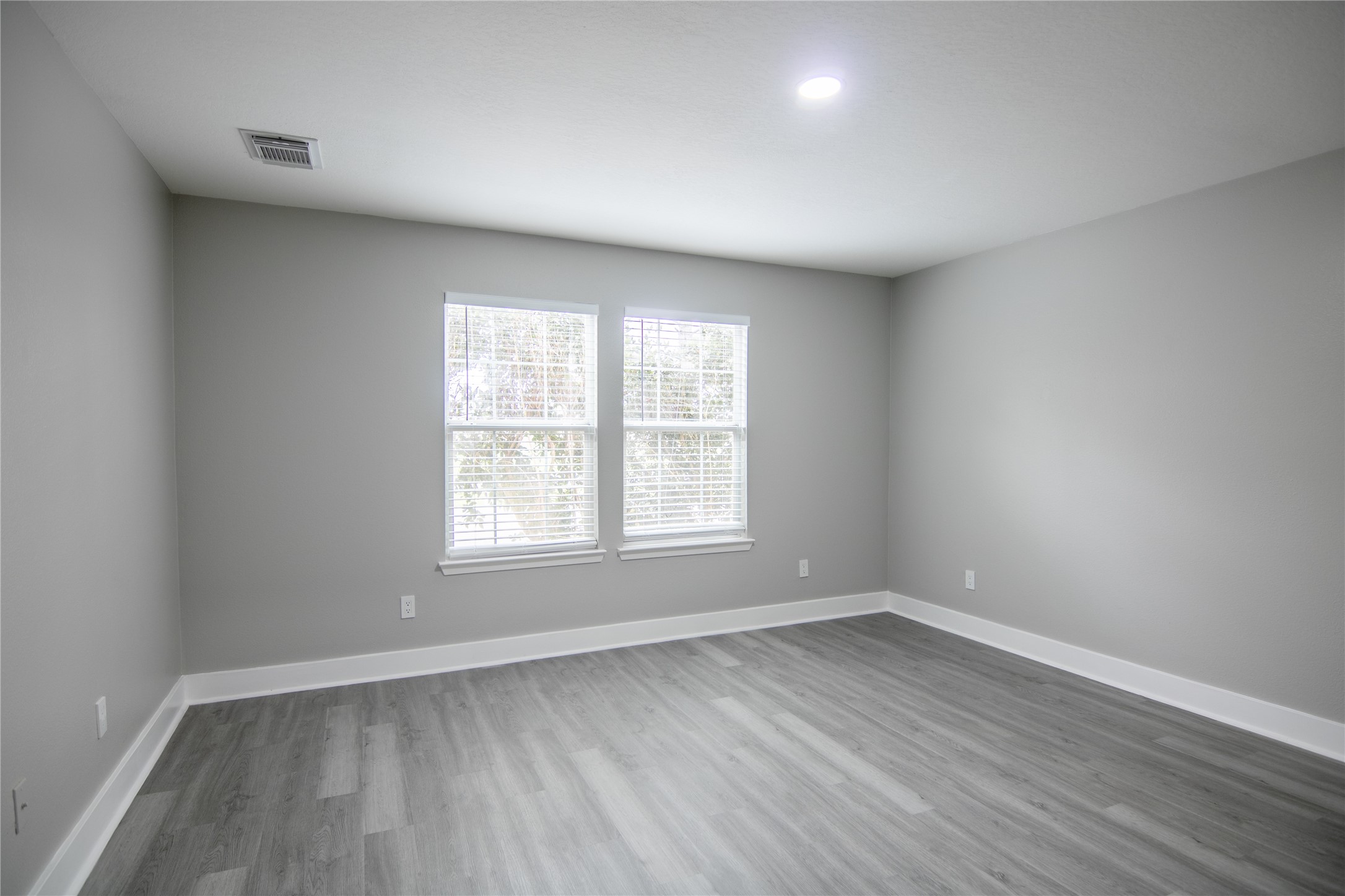 20911 Young Meadow Property Photo 16