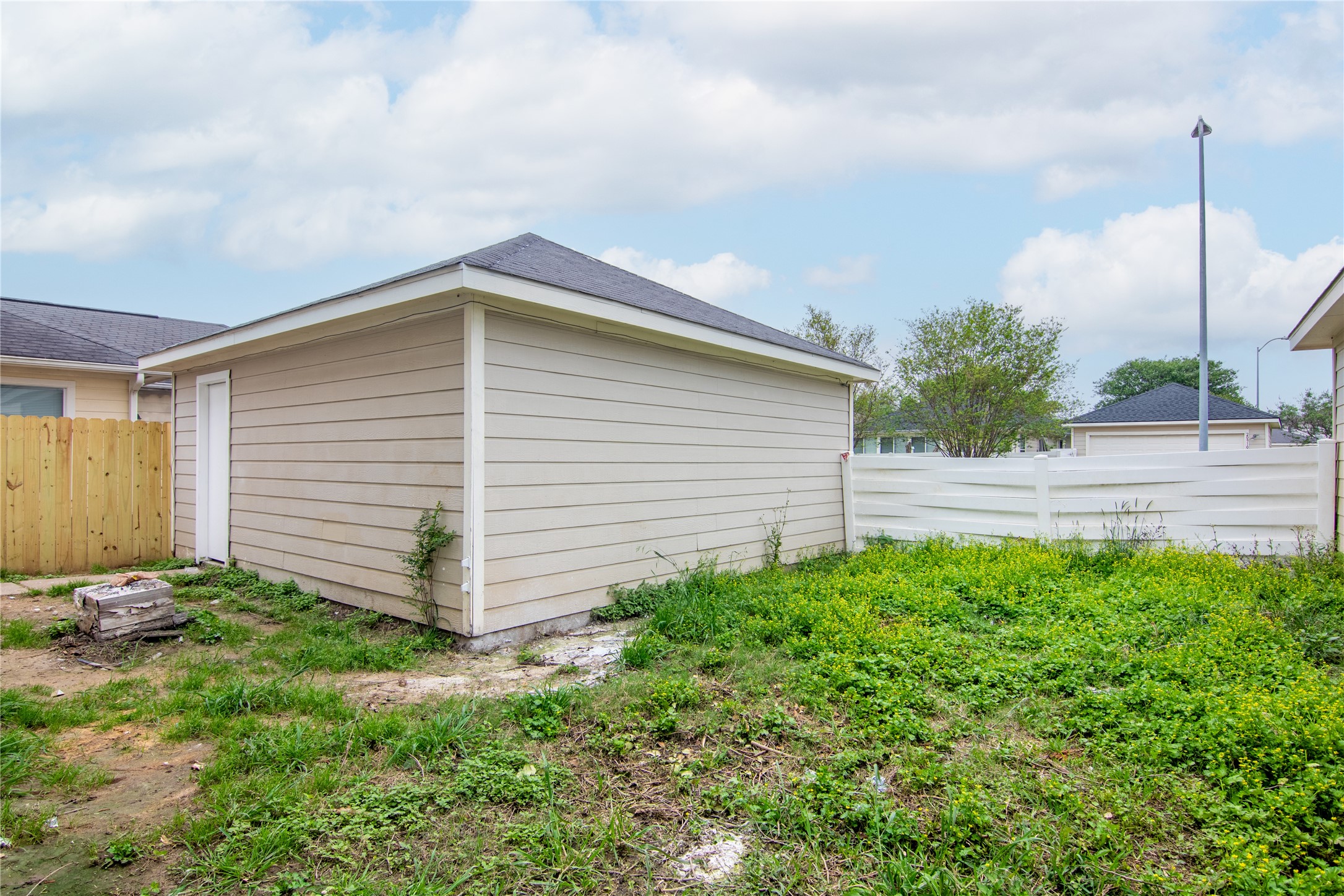 20911 Young Meadow Property Photo 47