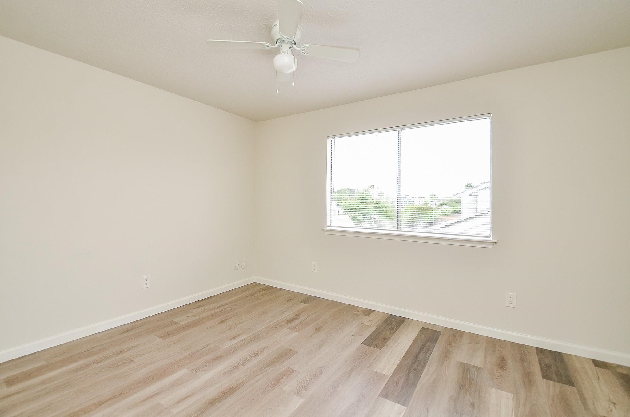 11818 Spring Grove Dr Property Photo 11