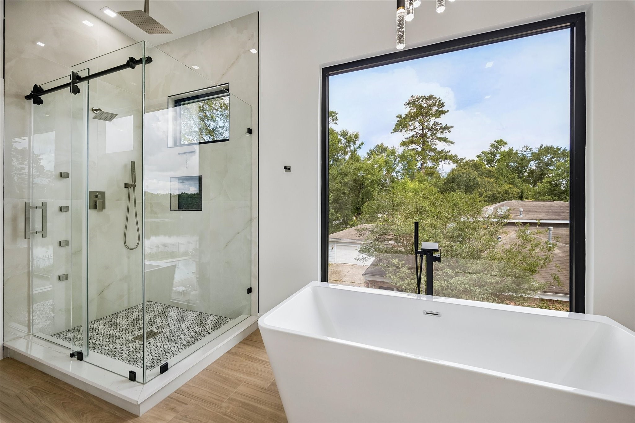 407 Brook Hollow Drive Property Photo 22