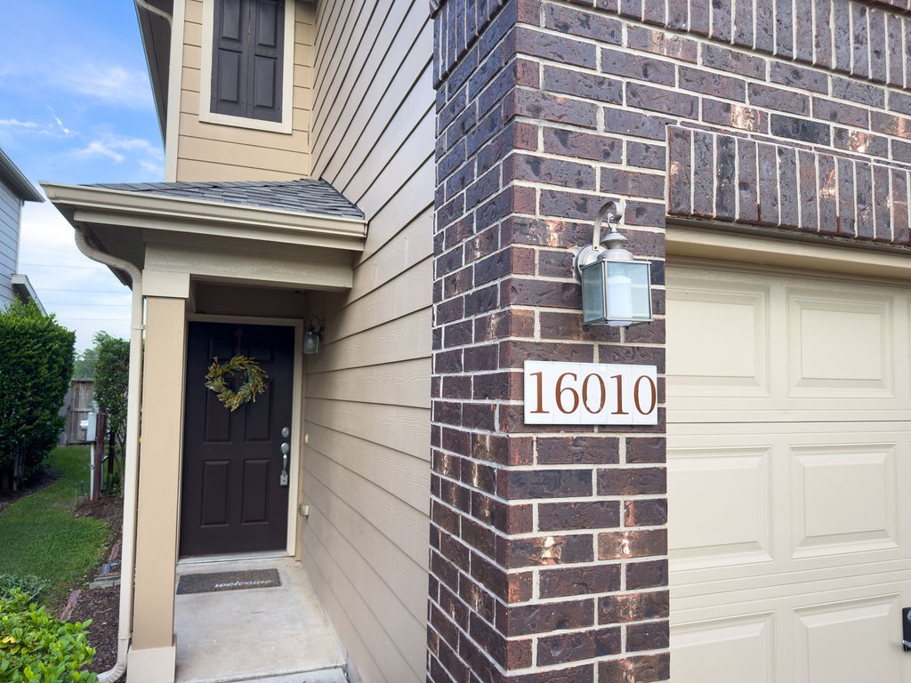 16010 Limestone Lake Drive Property Photo 16