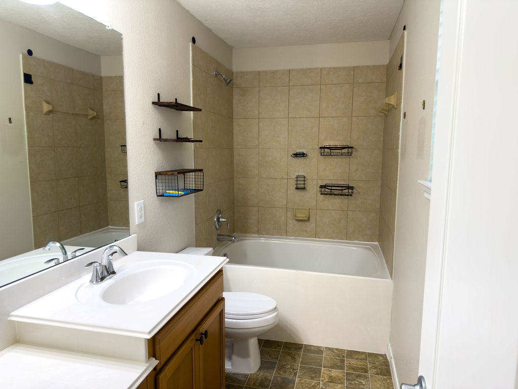 16010 Limestone Lake Drive Property Photo 25