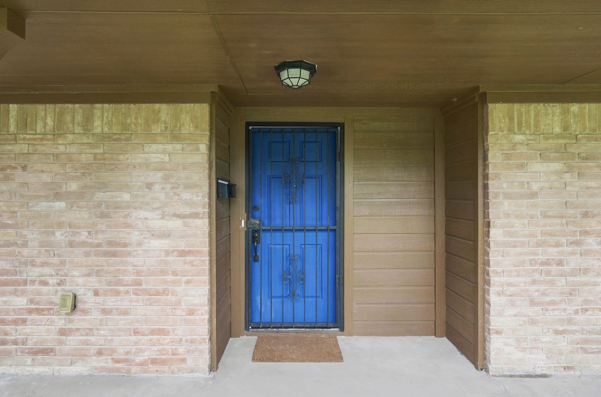 5910 High Star Drive Property Photo 5
