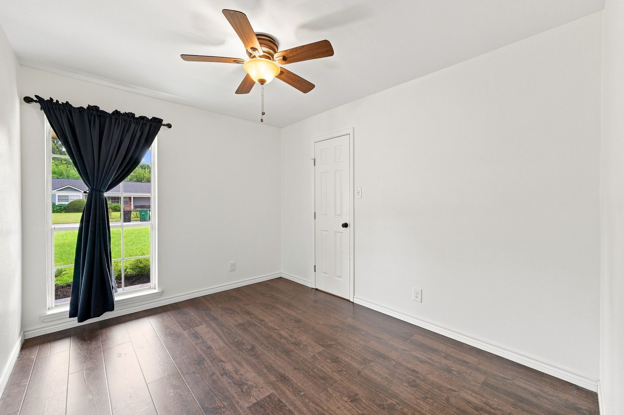 5910 High Star Drive Property Photo 32