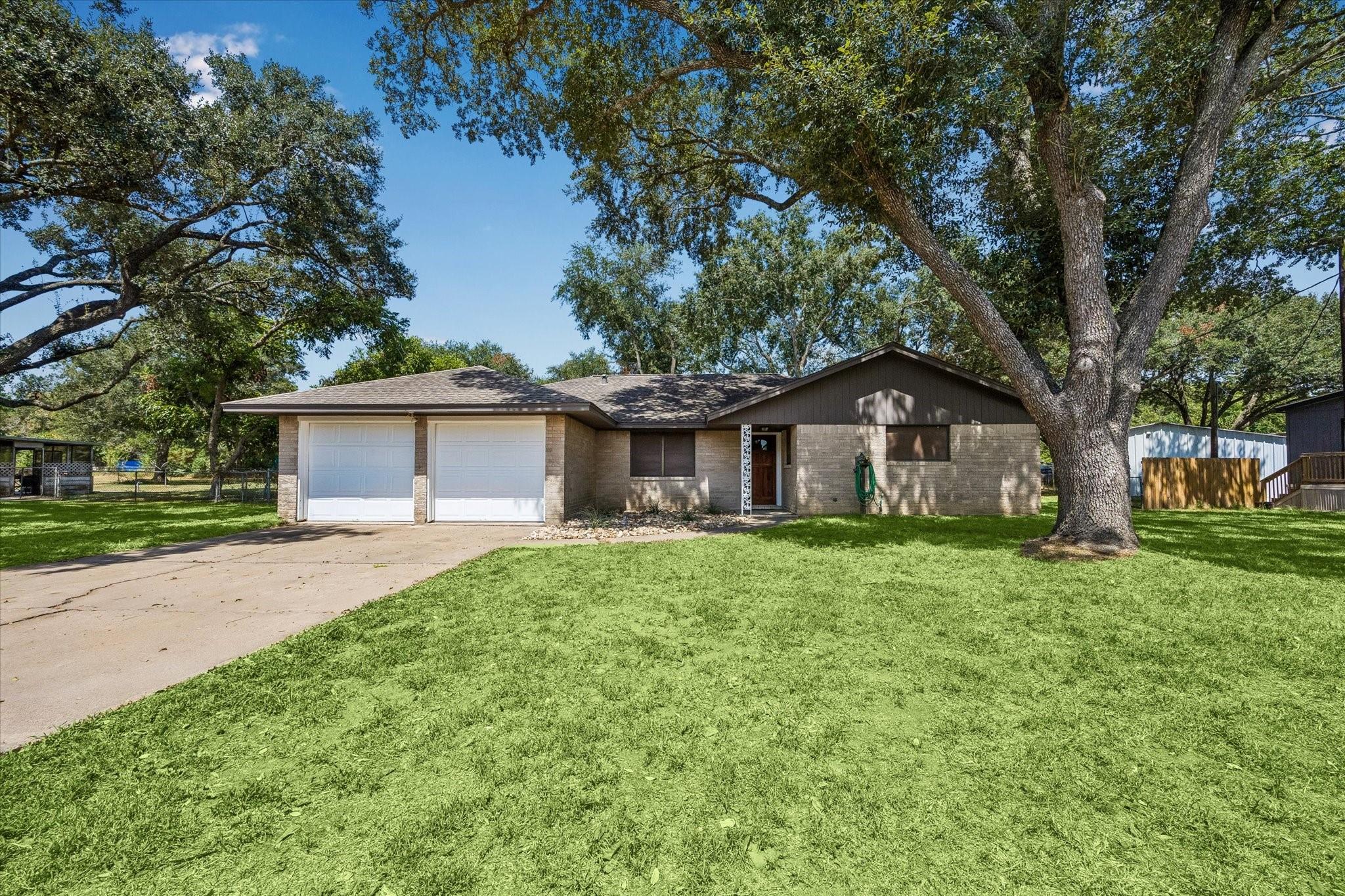 262 Old San Felipe Road, Sealy Tx 77474 Property Photo 1