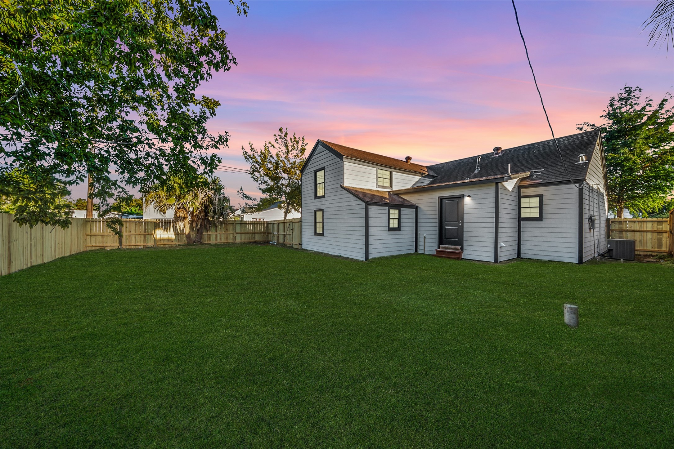 6829 Japonica Street Property Photo 6