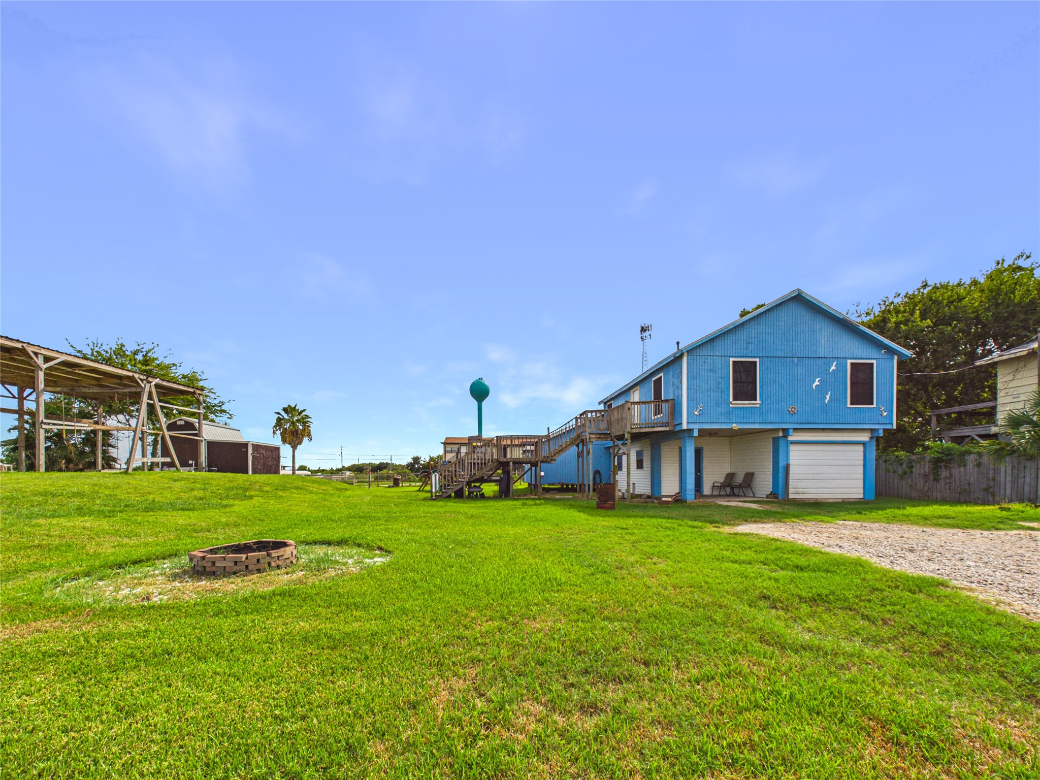 4607 Swan Street Property Photo 47