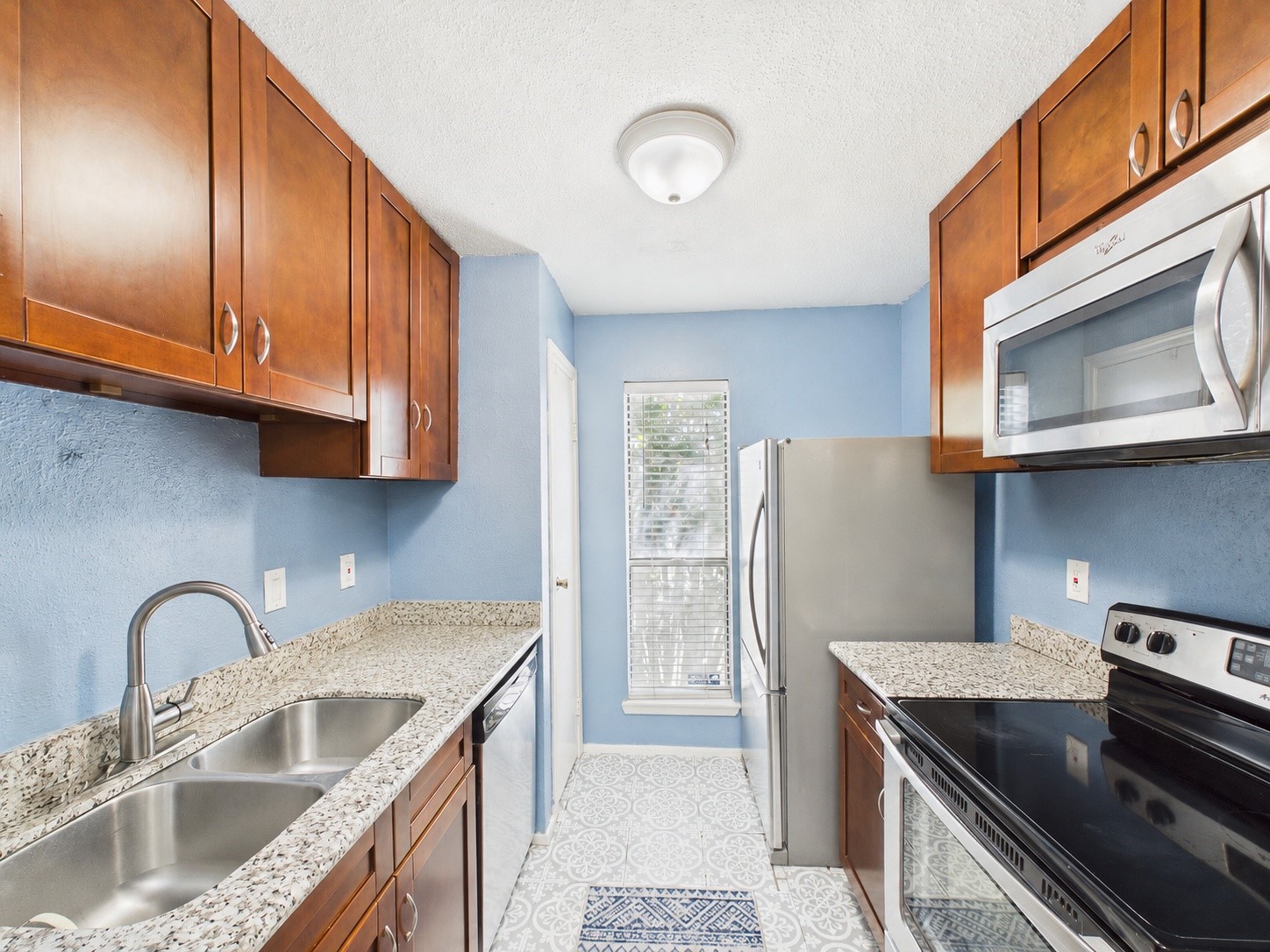 7950 N Stadium Drive 230 Property Photo 7