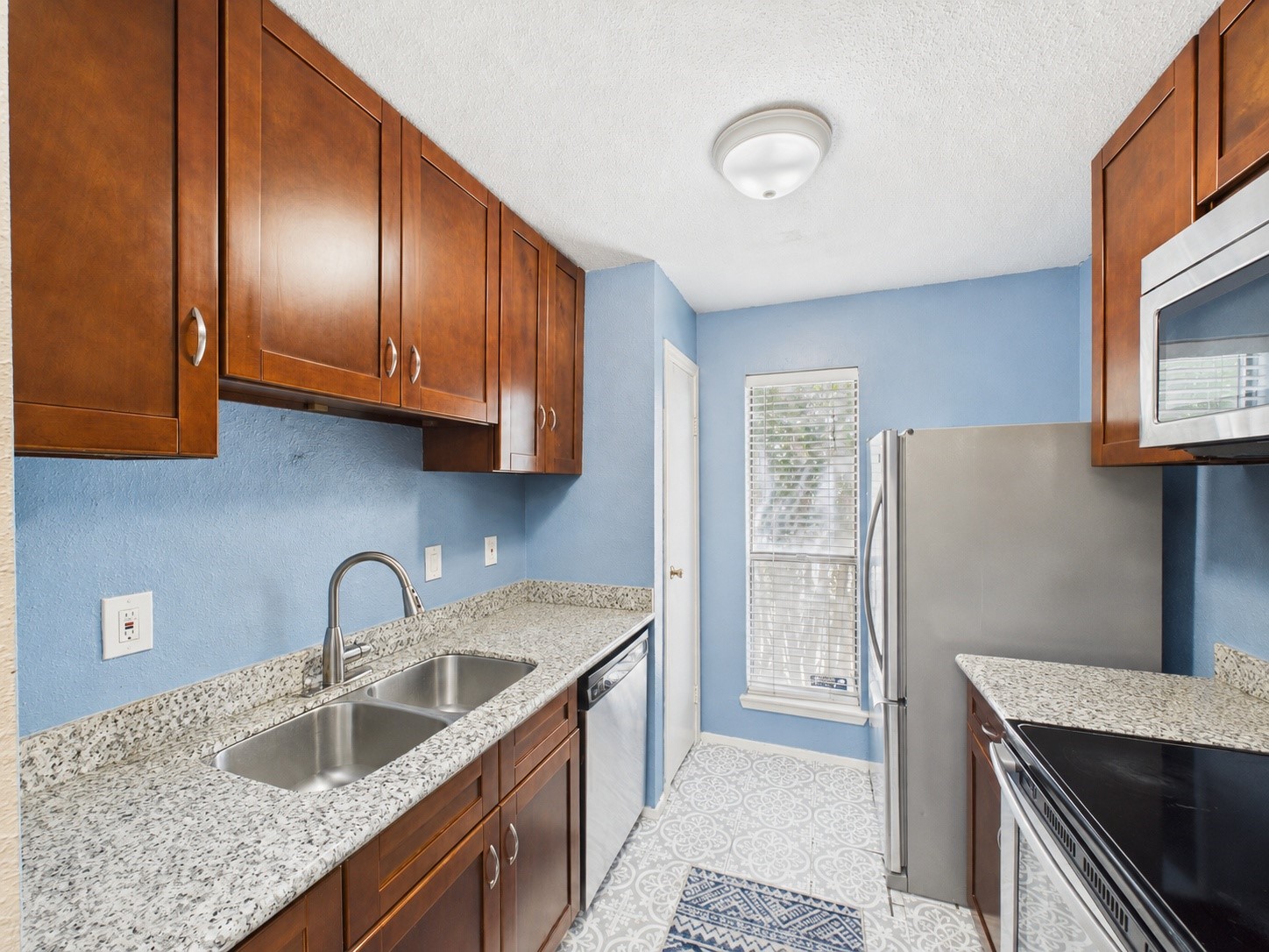7950 N Stadium Drive 230 Property Photo 8