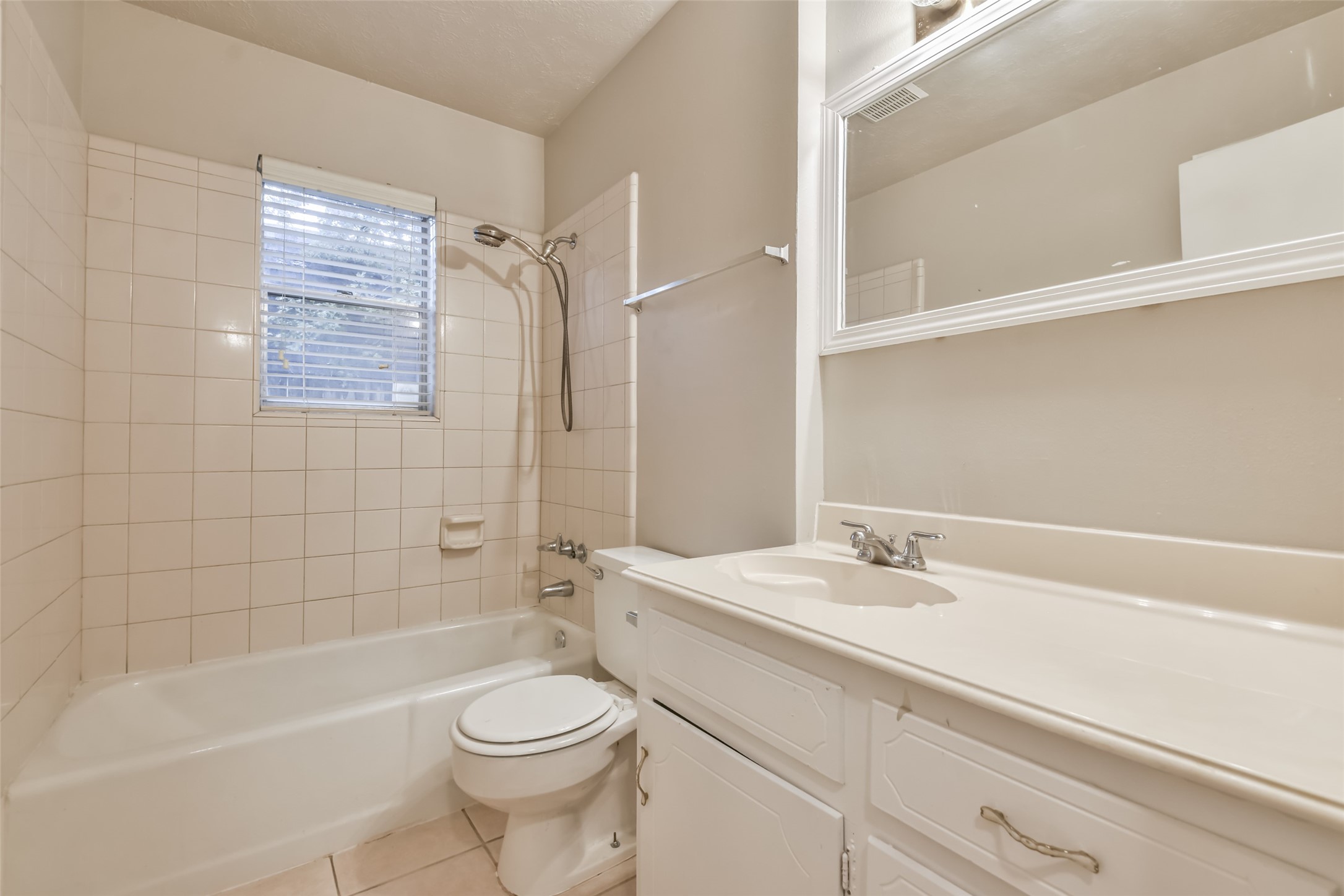 25726 Timber Lakes Drive Property Photo 24