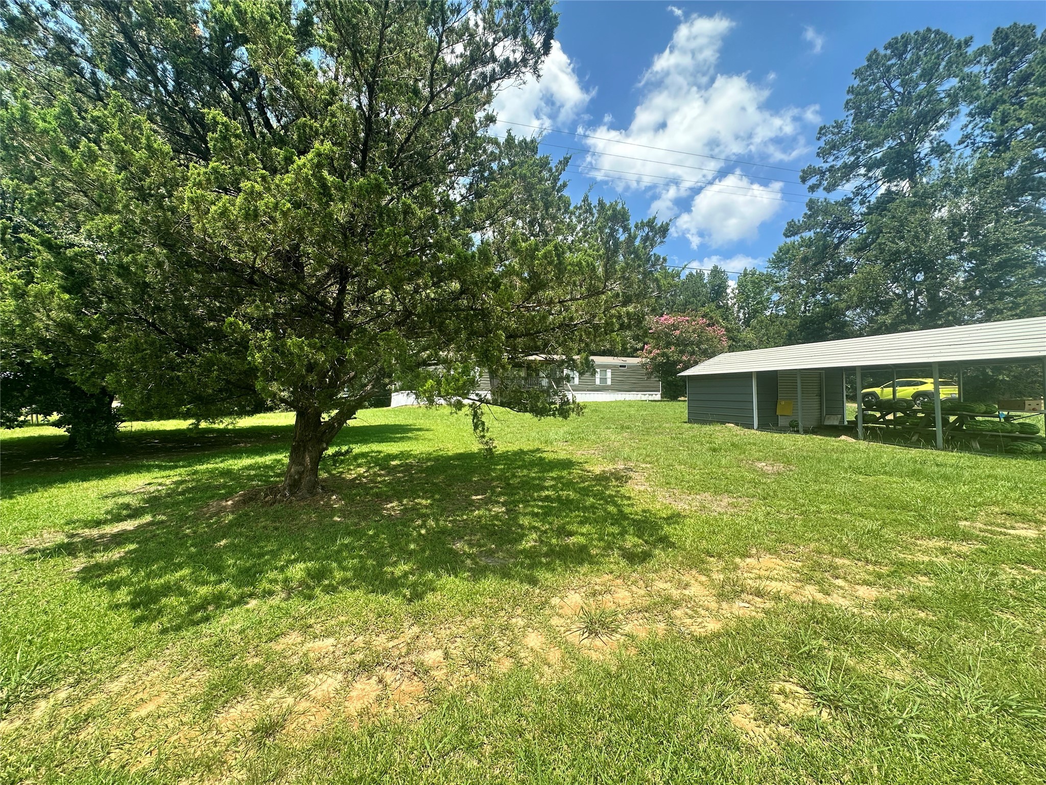 100 Us Highway 96 N Property Photo 16