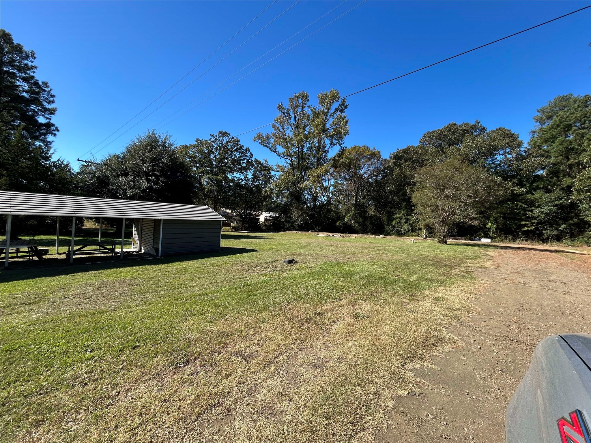 100 Us Highway 96 N Property Photo 20