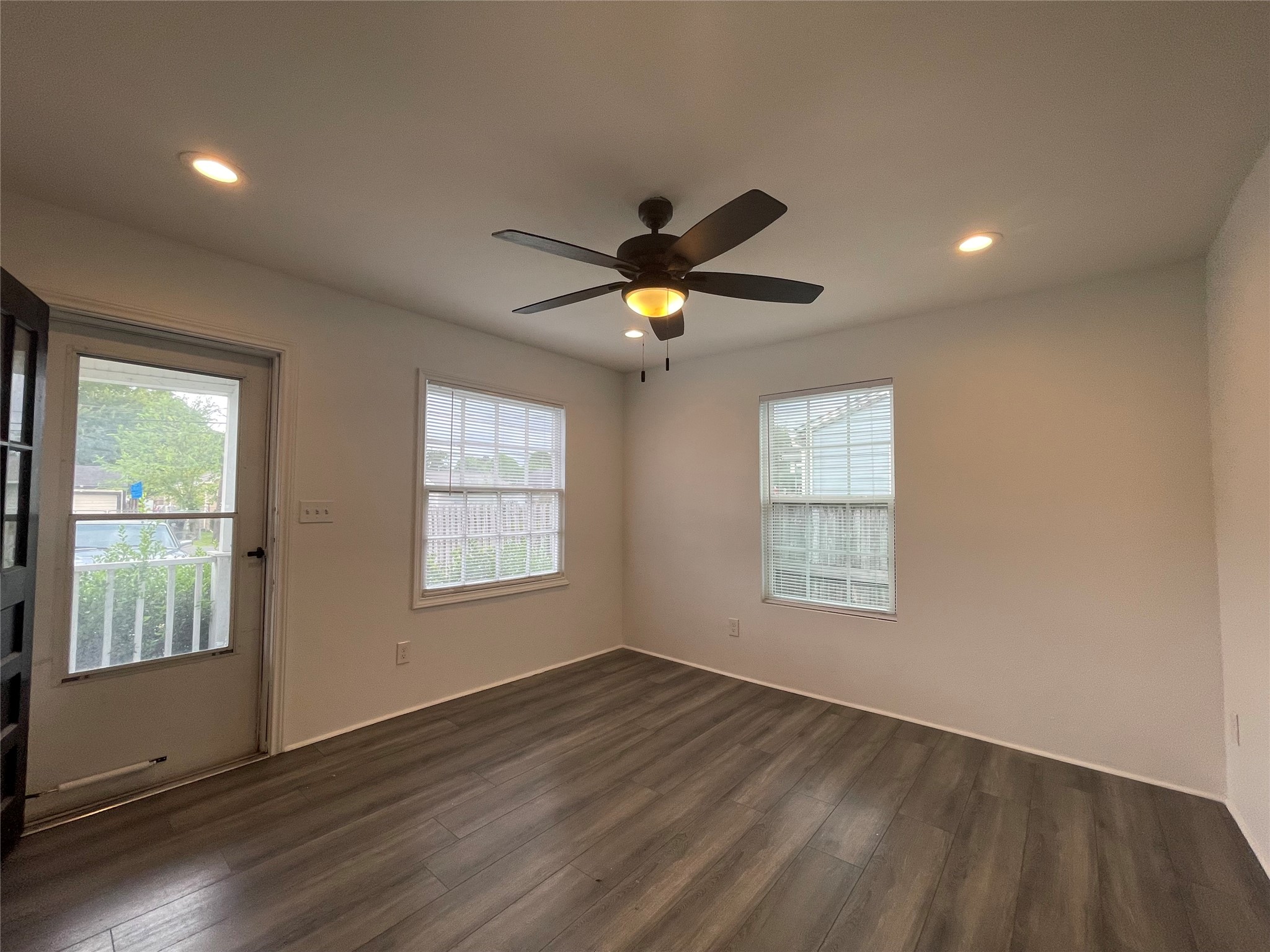 229 Neyland Street A Property Photo 3