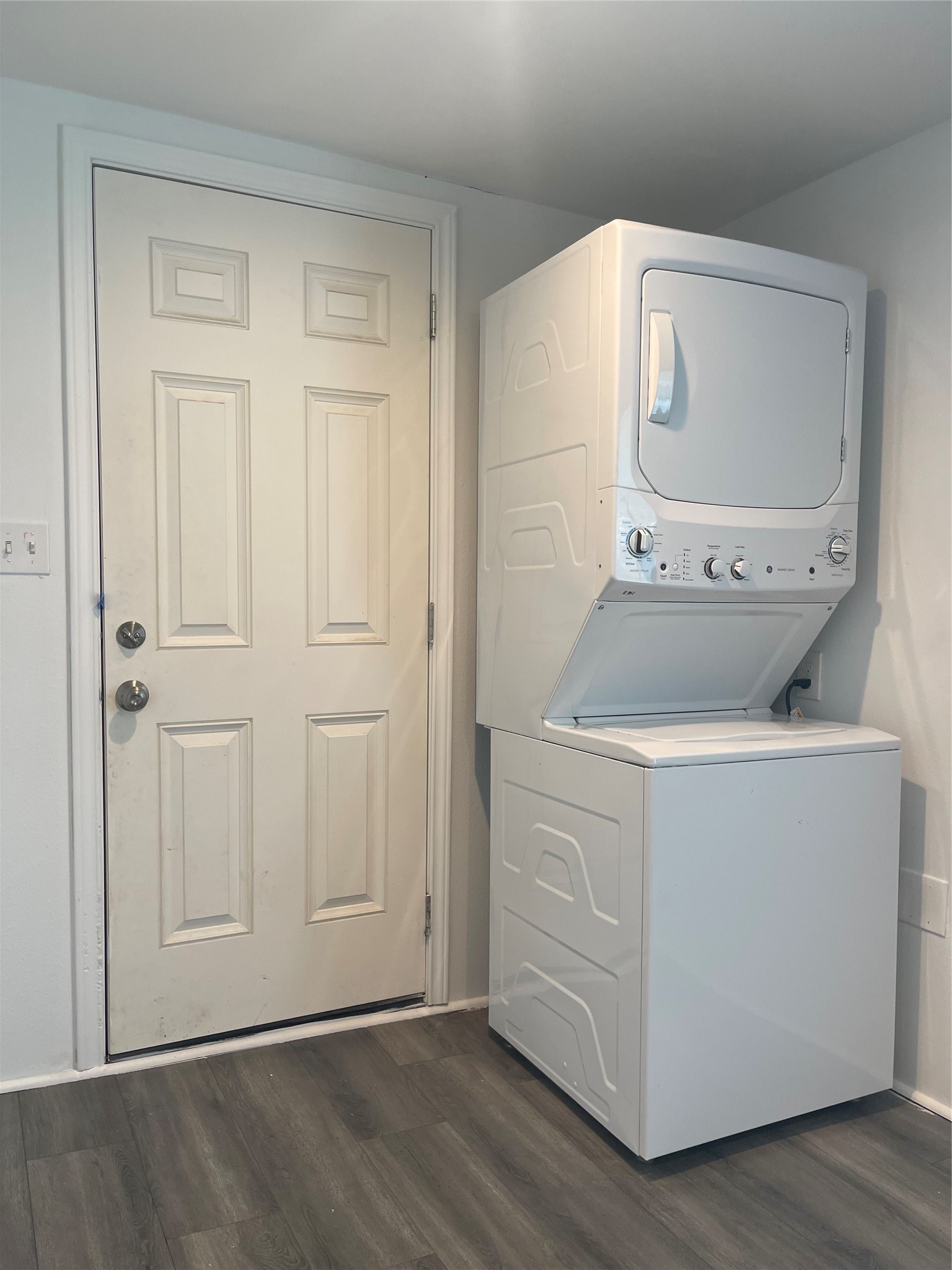 229 Neyland Street A Property Photo 13