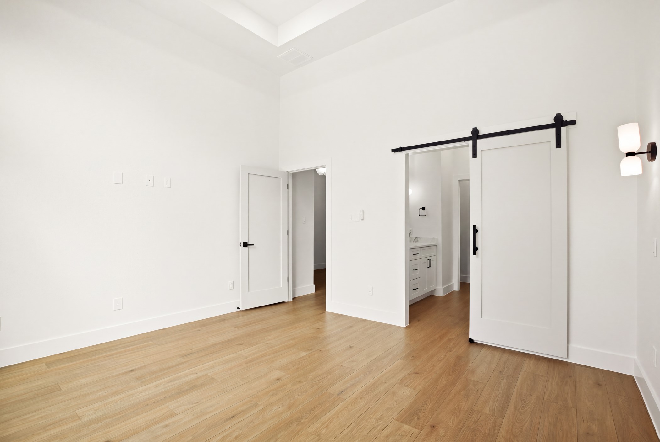 944 Lucky Street Property Photo 15