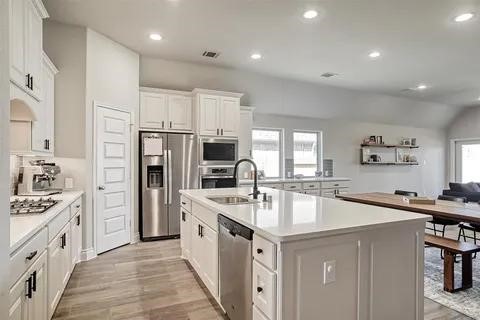 25110 Mountclair Hollow Lane Property Photo 9