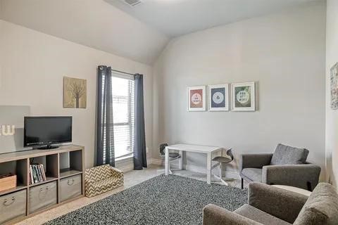 25110 Mountclair Hollow Lane Property Photo 22