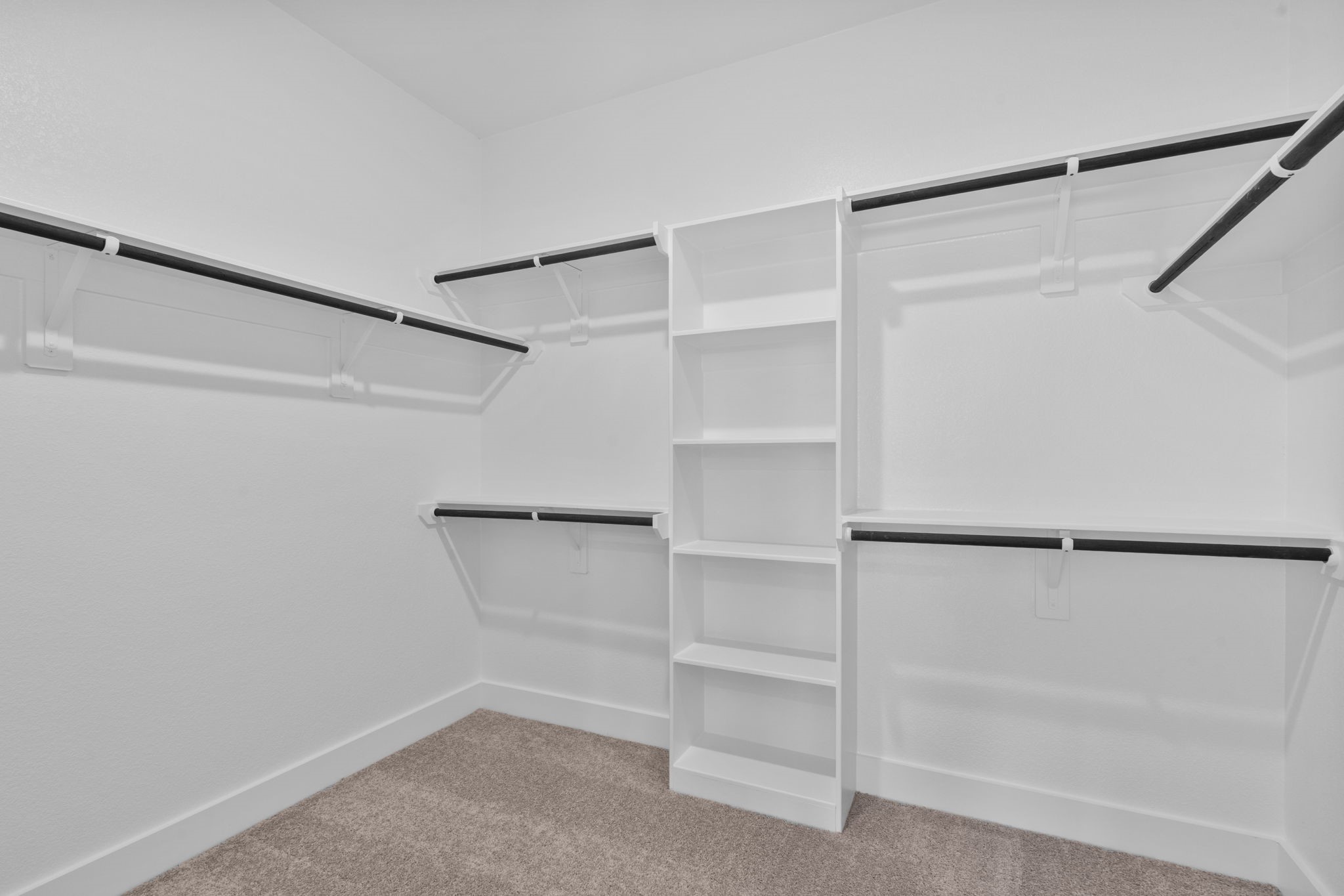 6118 Lake Chippewa Court Property Photo 13