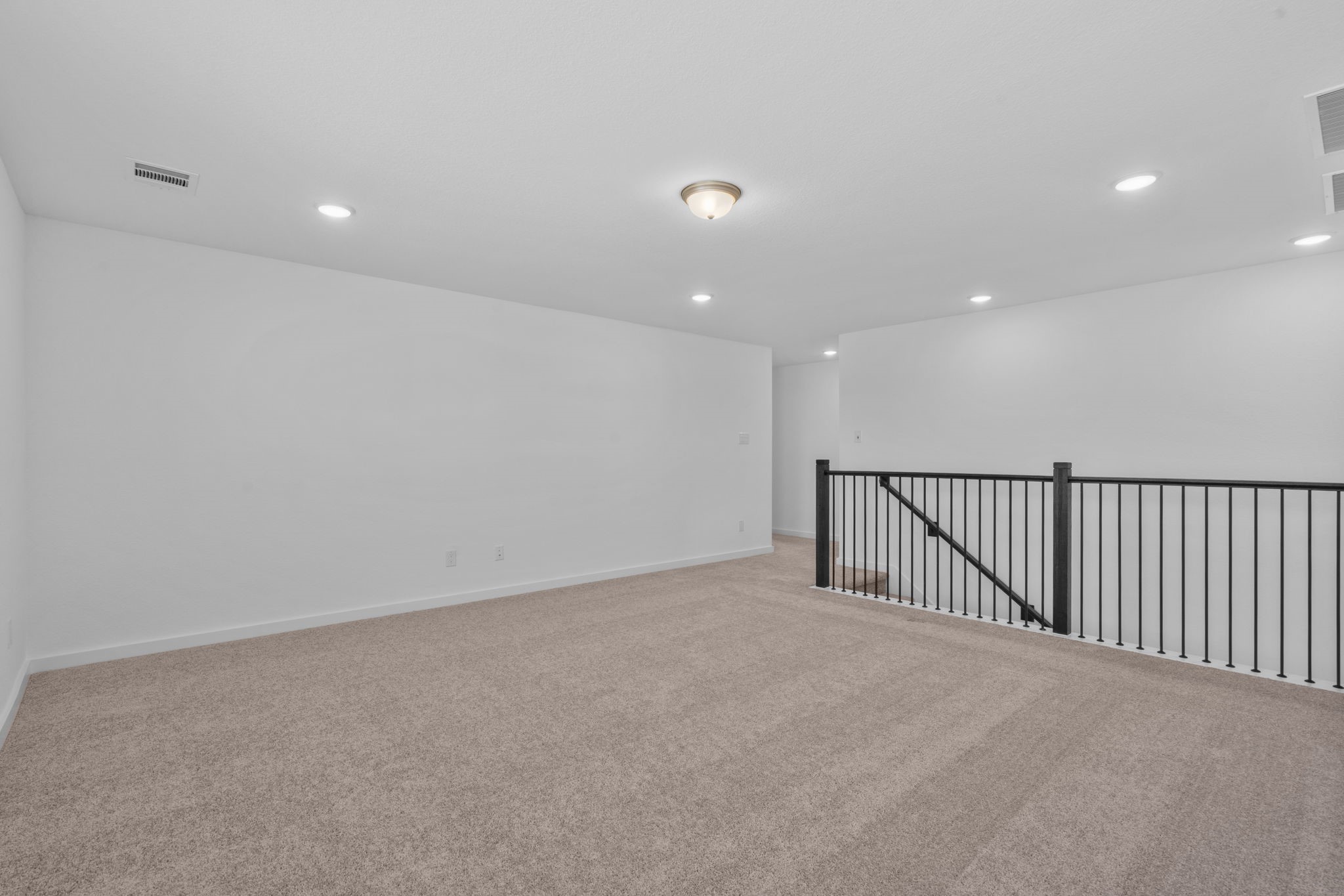 6118 Lake Chippewa Court Property Photo 15