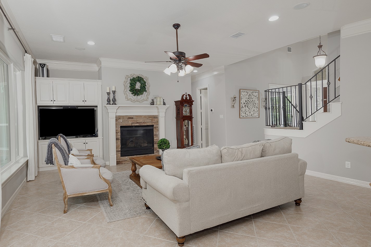28607 Pinnacle Point Place Property Photo 9