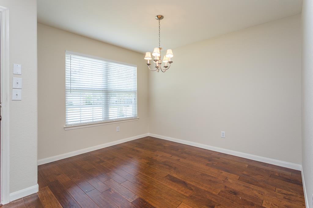 8438 Resada Park Lane Property Photo 4