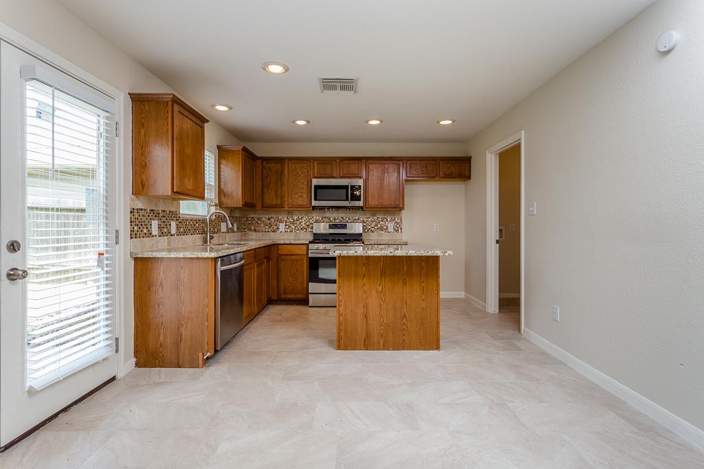 8438 Resada Park Lane Property Photo 13