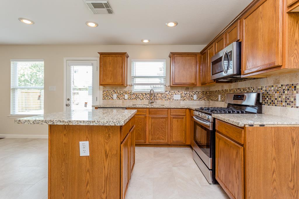 8438 Resada Park Lane Property Photo 14