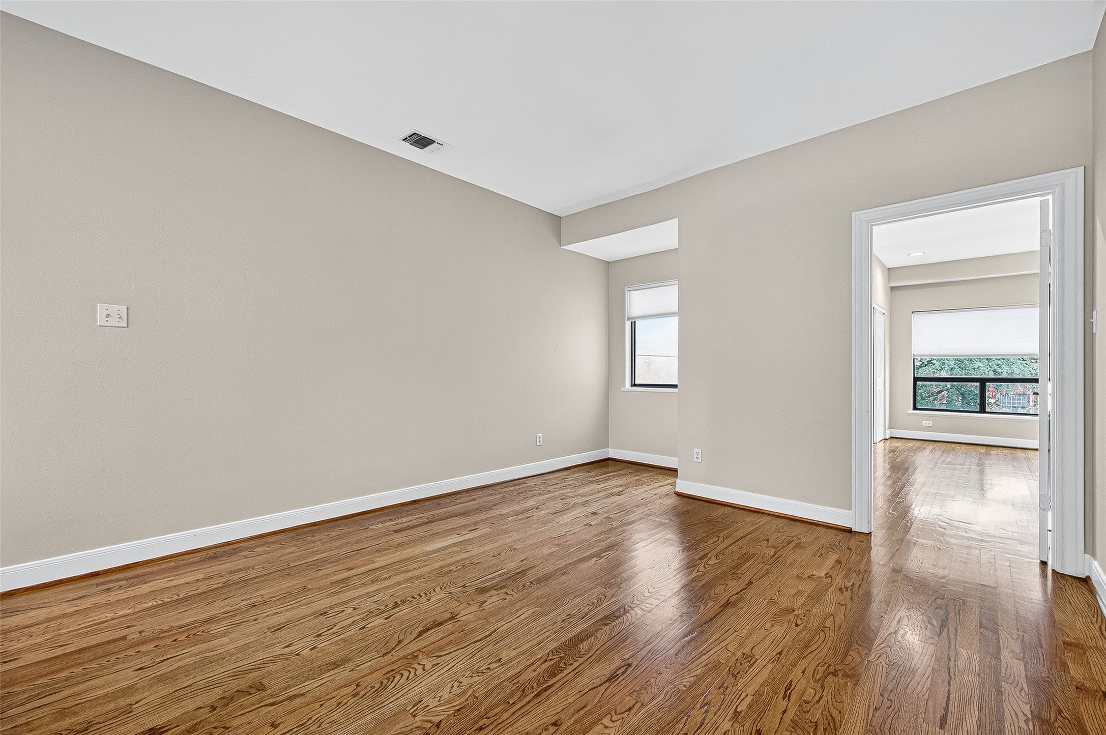 3027 Bissonnet Street Property Photo 19
