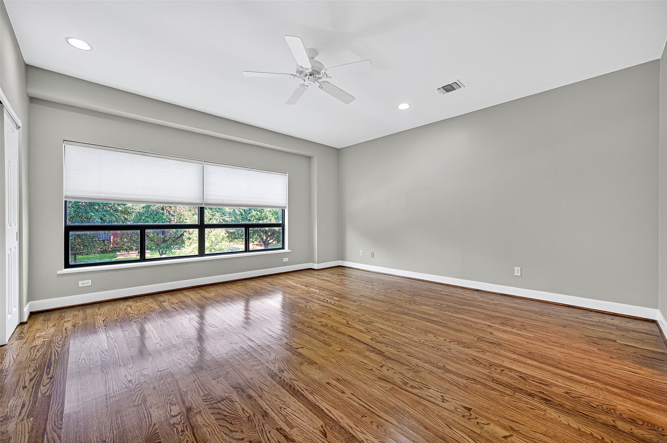 3027 Bissonnet Street Property Photo 20