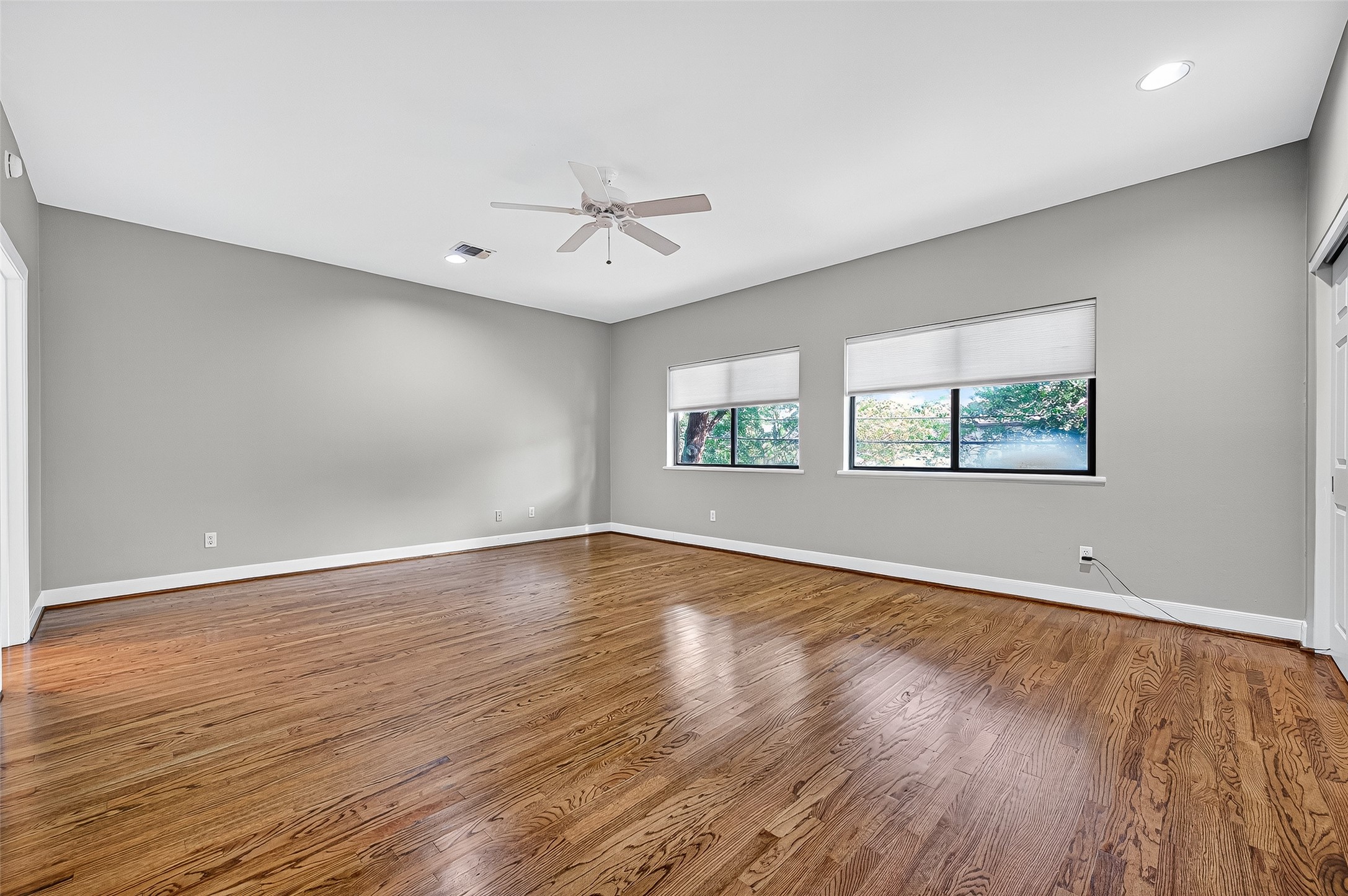 3027 Bissonnet Street Property Photo 28