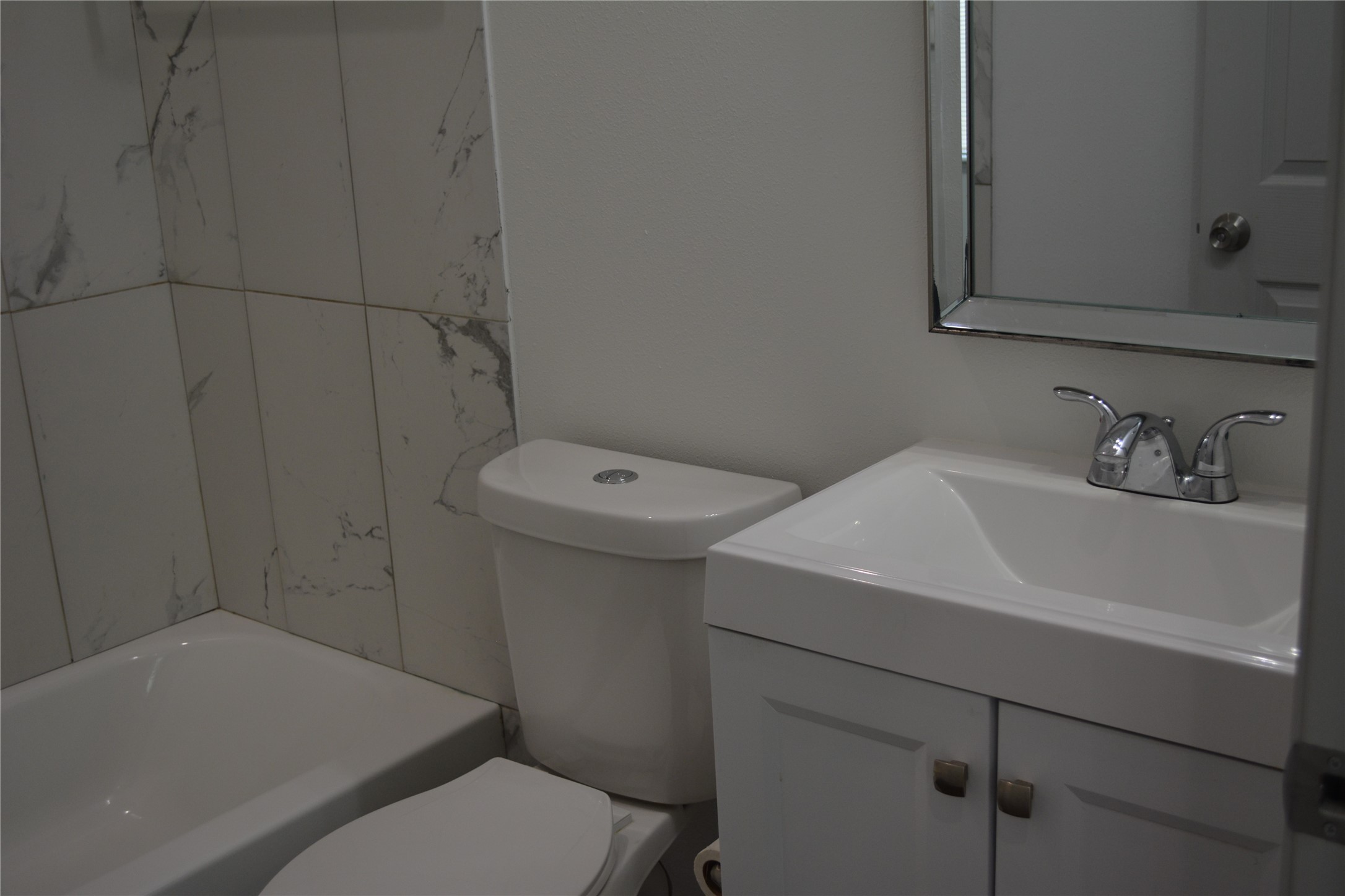 4711 Sayers Street A Property Photo 14