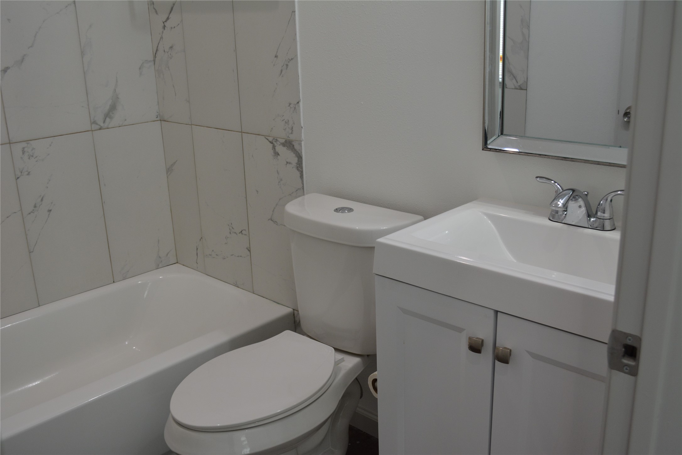 4711 Sayers Street A Property Photo 15
