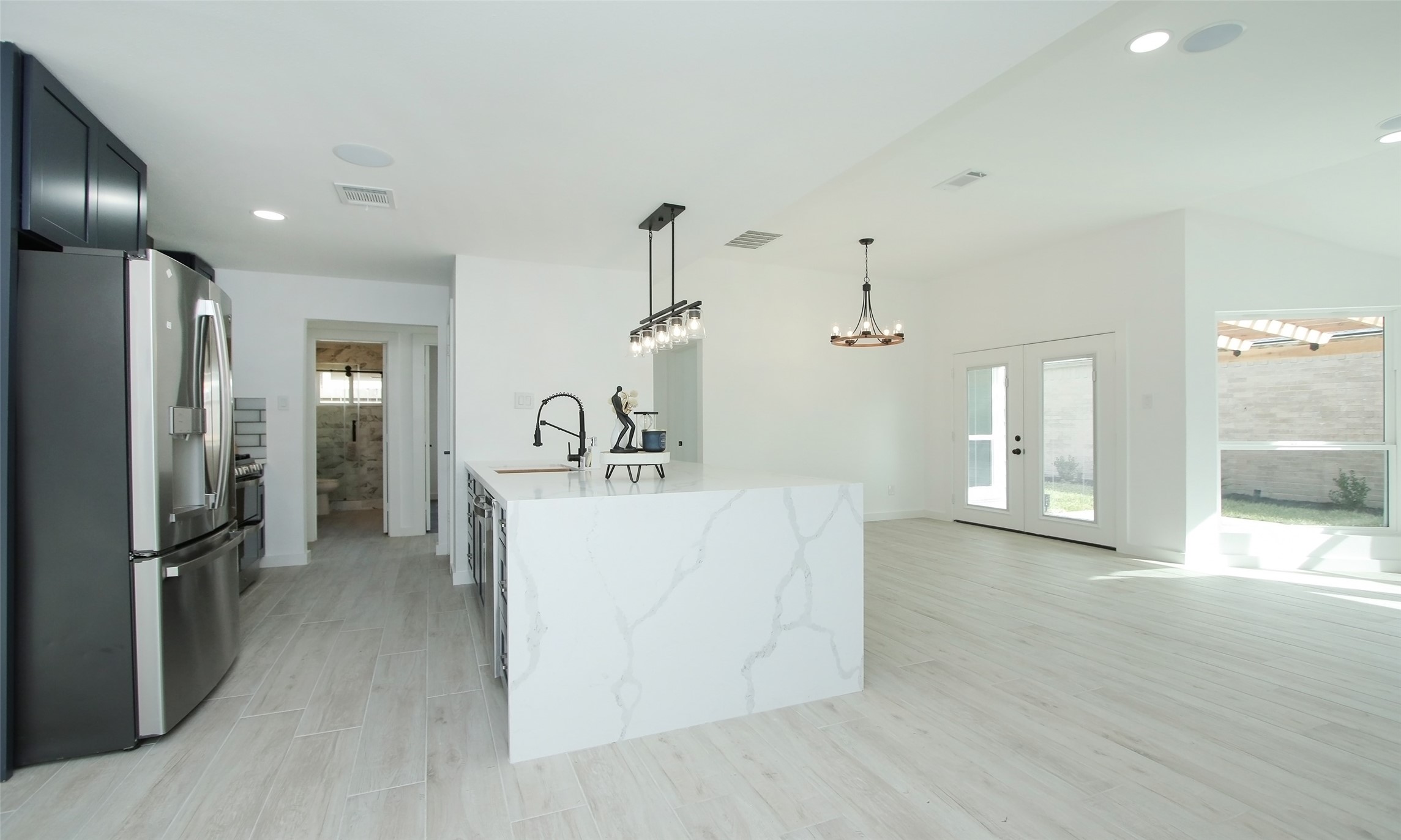 8518 Furlong Lane Property Photo 6