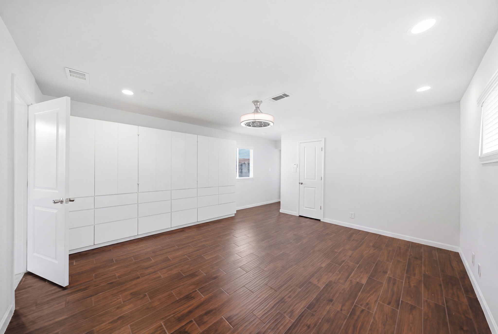 7701 Nairn Street Property Photo 26