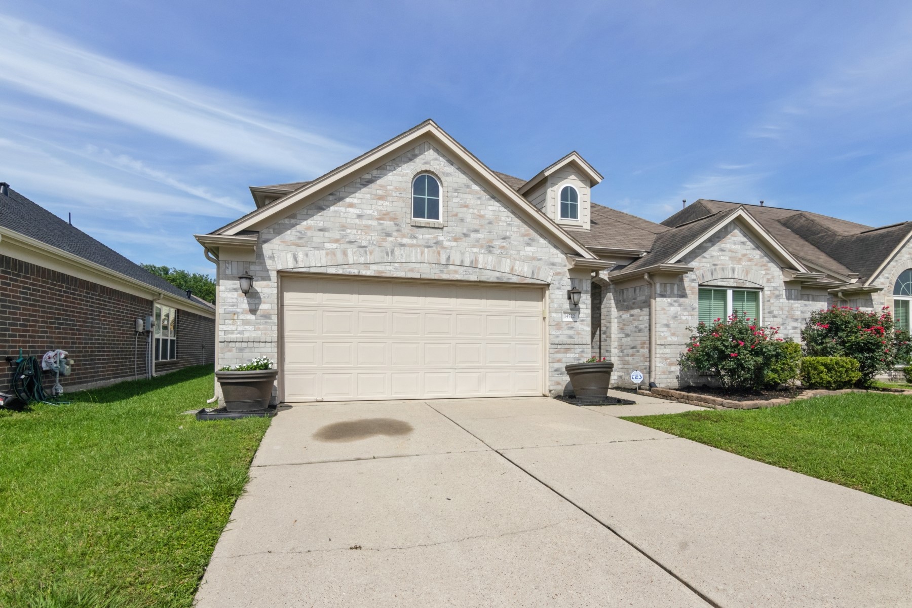 14522 Round Mountain Drive Property Photo 3