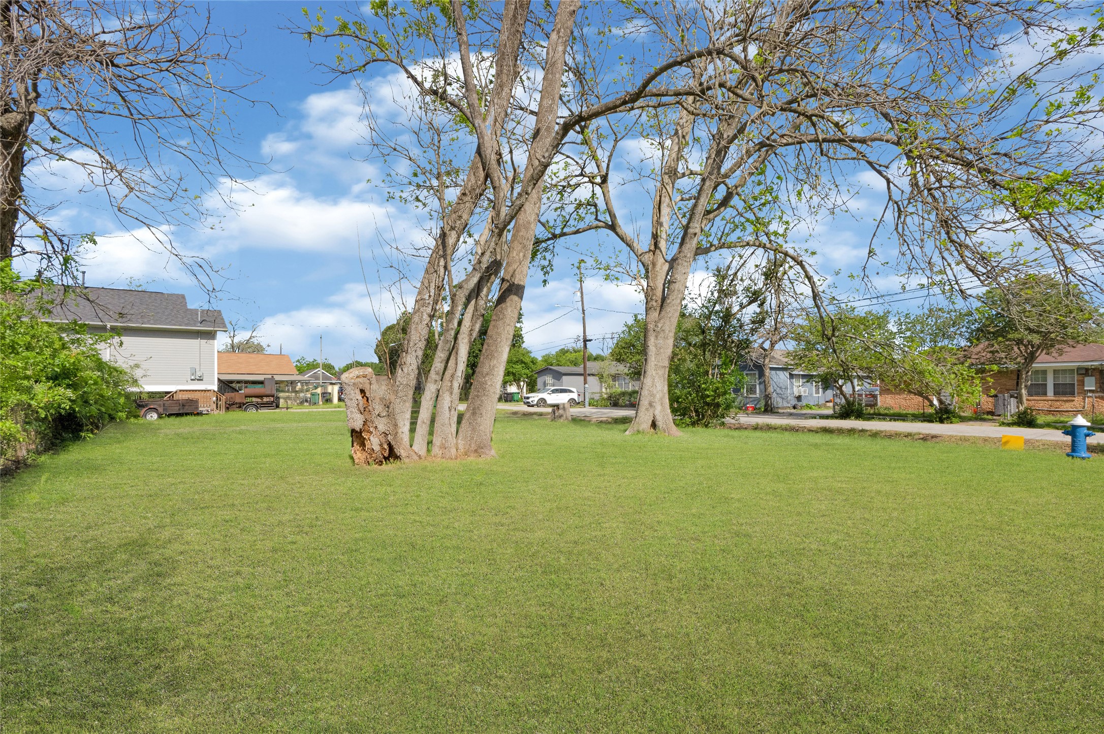 4510 Salina Street Property Photo 4