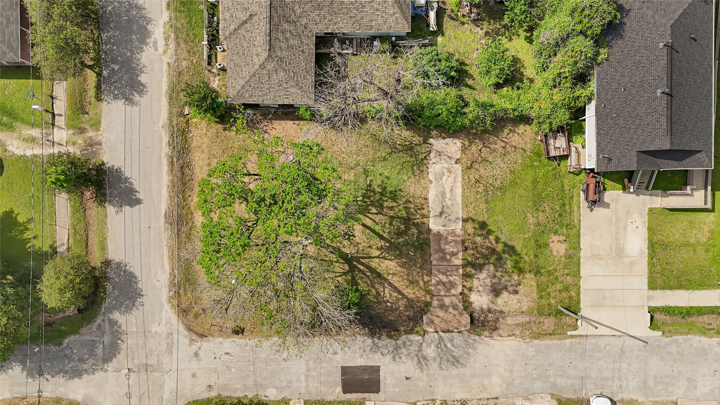 4510 Salina Street Property Photo 5