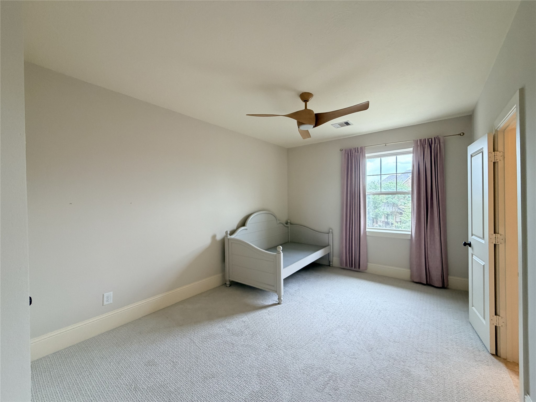 6806 Auburn Sands Drive Property Photo 32