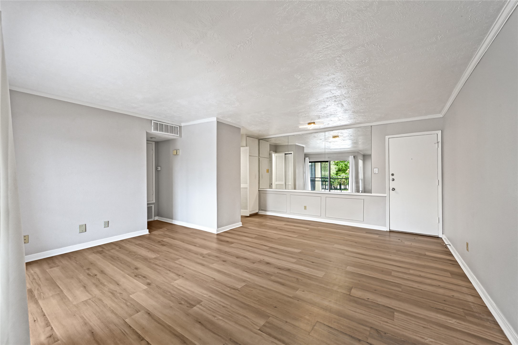 800 Post Oak Boulevard 75 Property Photo 4
